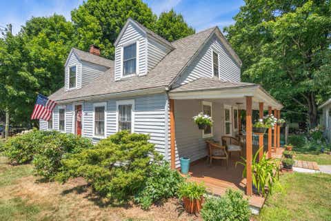 Photo of 167 Clark Road, Rye, NH 03870 (MLS # 5100915)