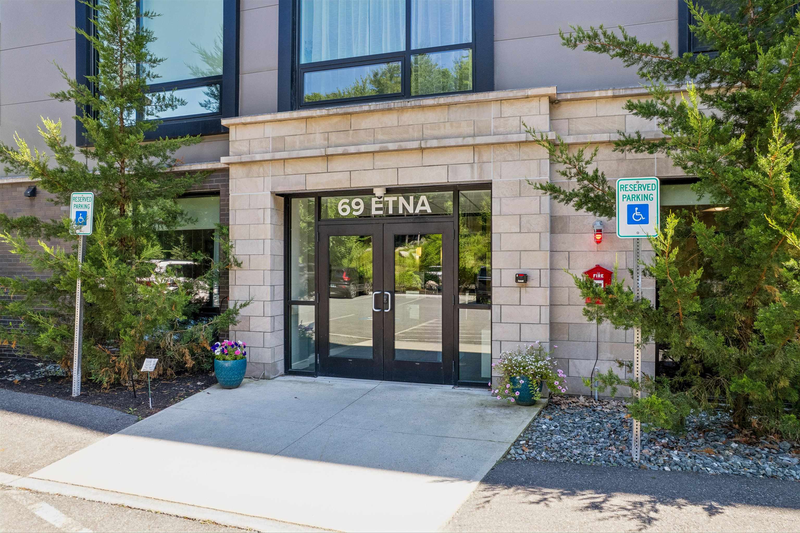69 Etna Road 104