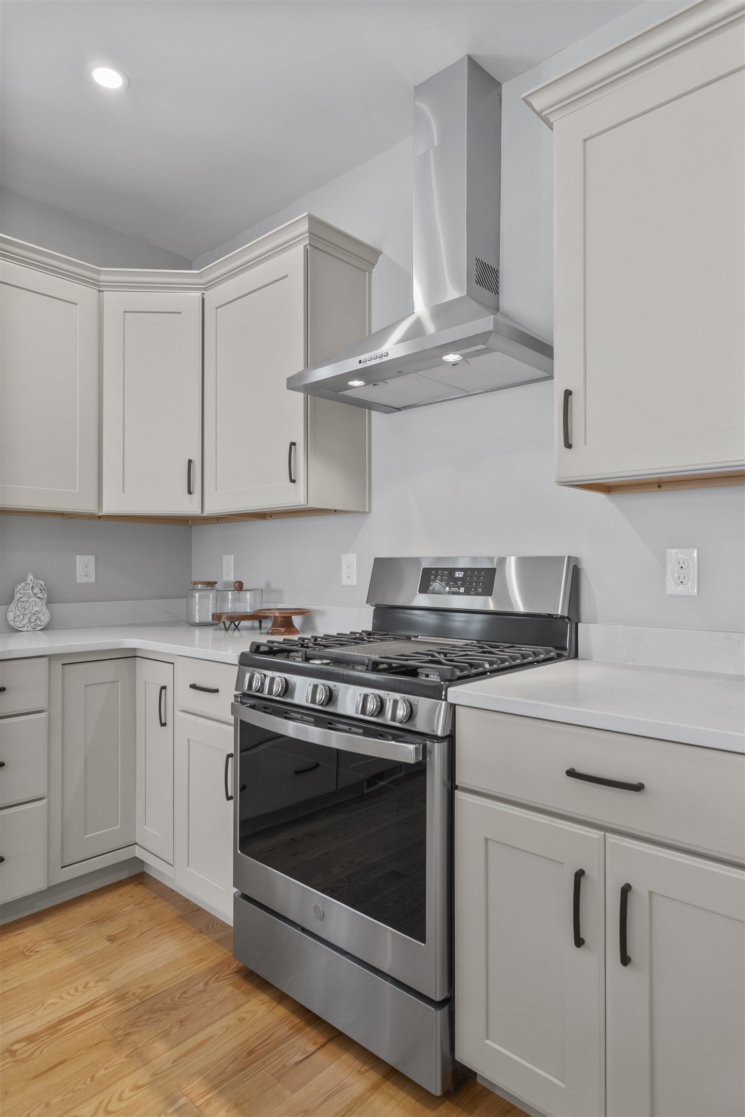 2 Navillus Way
