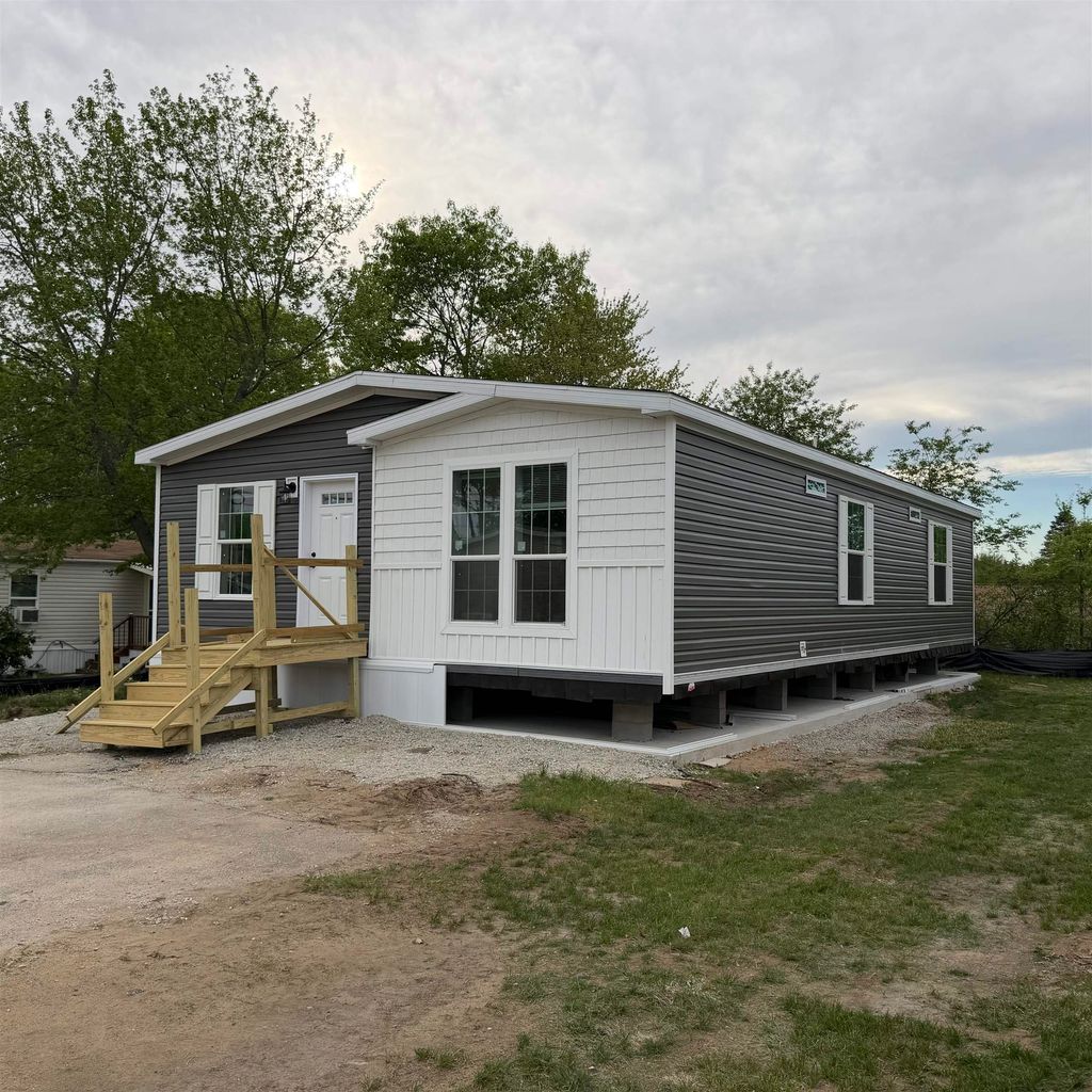 Photo of 19 WEST Lane, Rochester, NH 03867 (MLS # 5091193)