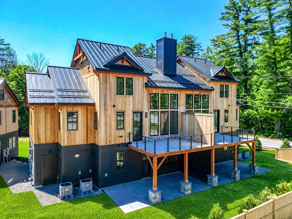 Photo of 7 Black Diamond Road, Conway, NH 03860 (MLS # 5094503)