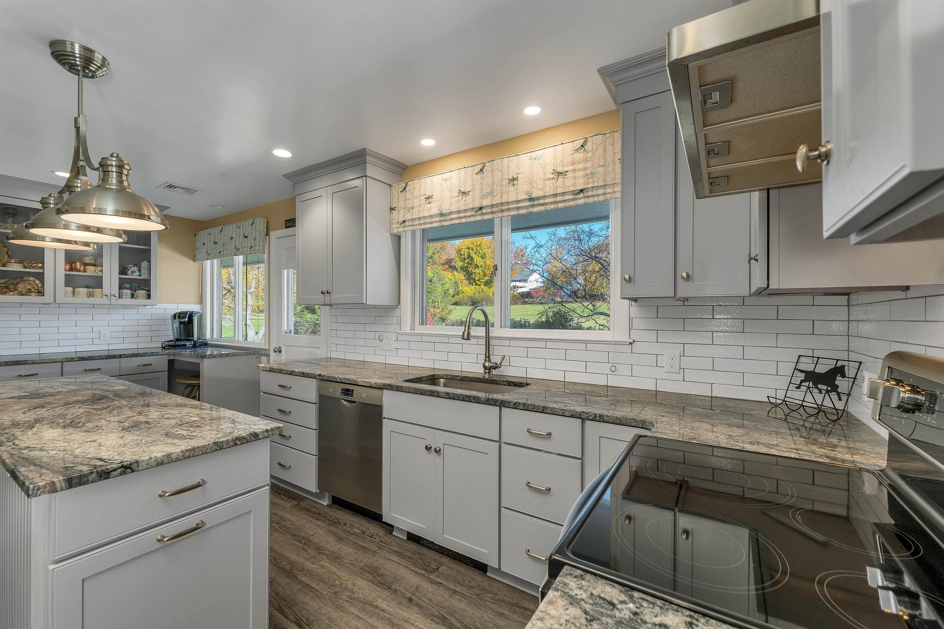 19 Old Lakeview Terrace
