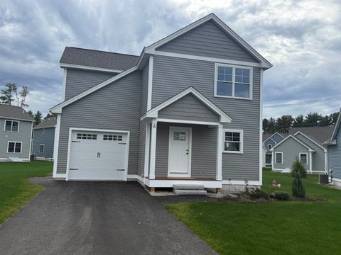 Photo of 6 Hikers Lane, Nashua, NH 03062 (MLS # 5114409)