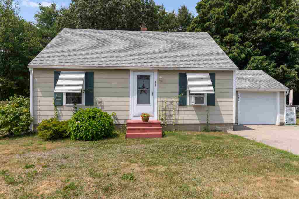 Photo of 103 Washington Street, Rochester, NH 03867 (MLS # 5102434)