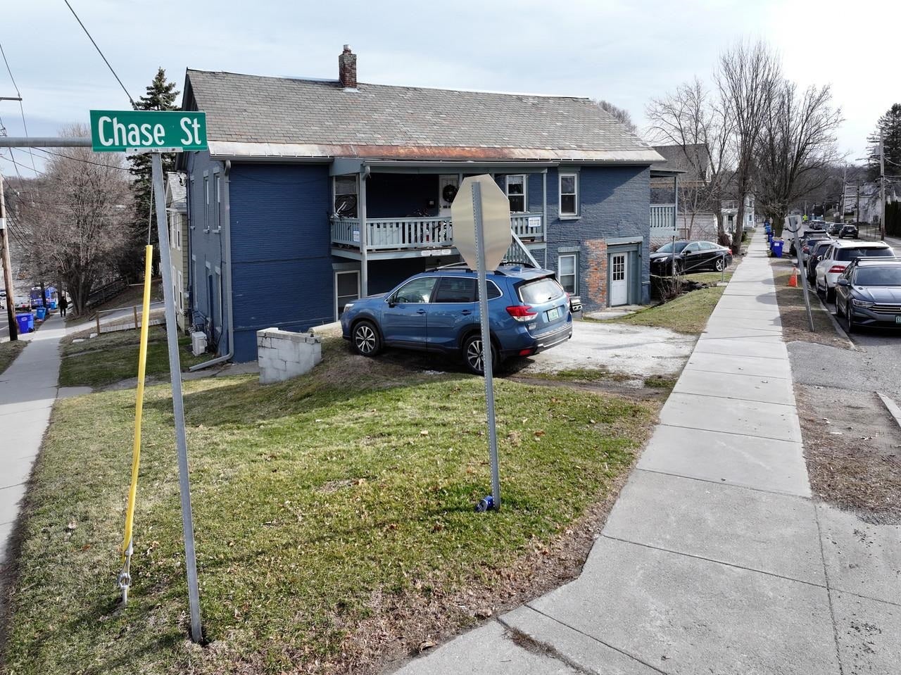 6-8 Chase Street - Photo 2