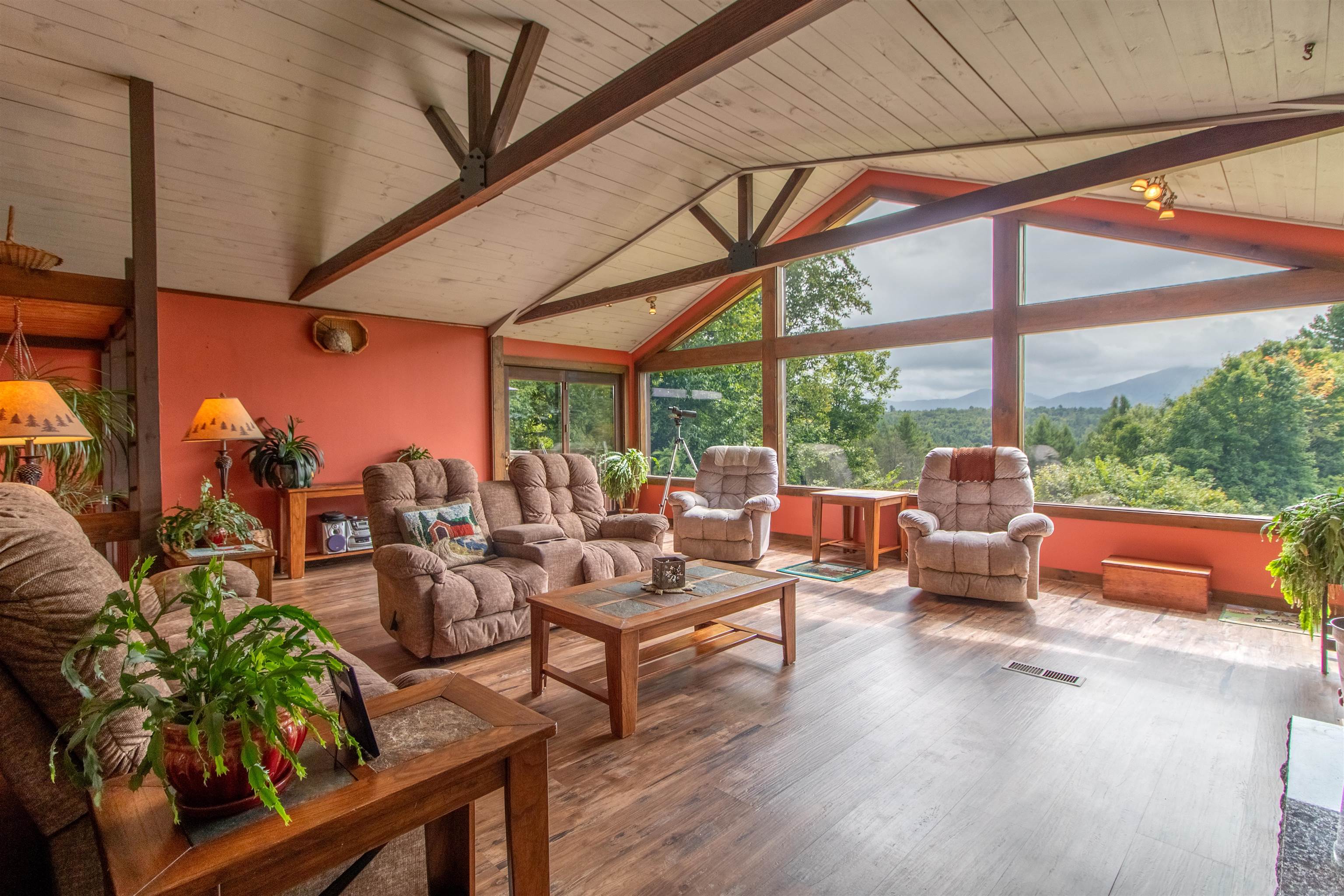 482 Sugarhouse Road