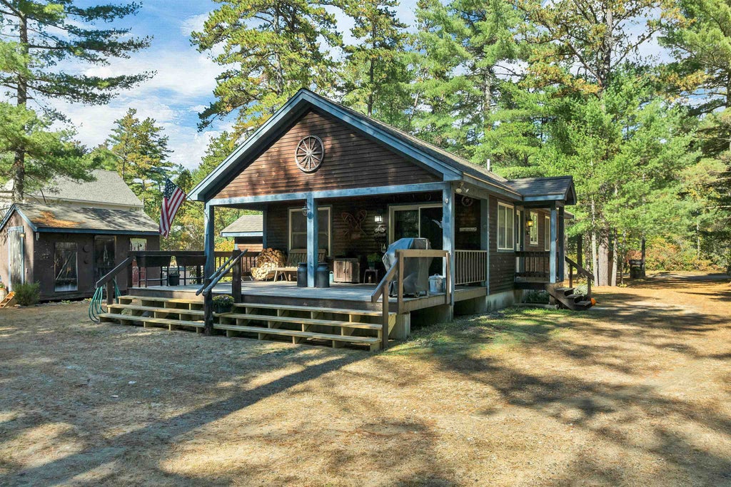 Photo of 154 Indian Trail, Tamworth, NH 03886 (MLS # 5113630)