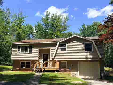 Photo of 395 North Road, Candia, NH 03034 (MLS # 5101716)