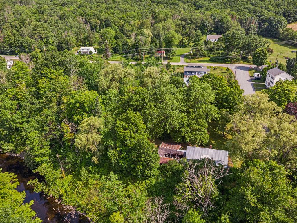 Photo of 15 Payne Road, Lebanon, NH 03766 (MLS # 5101398)