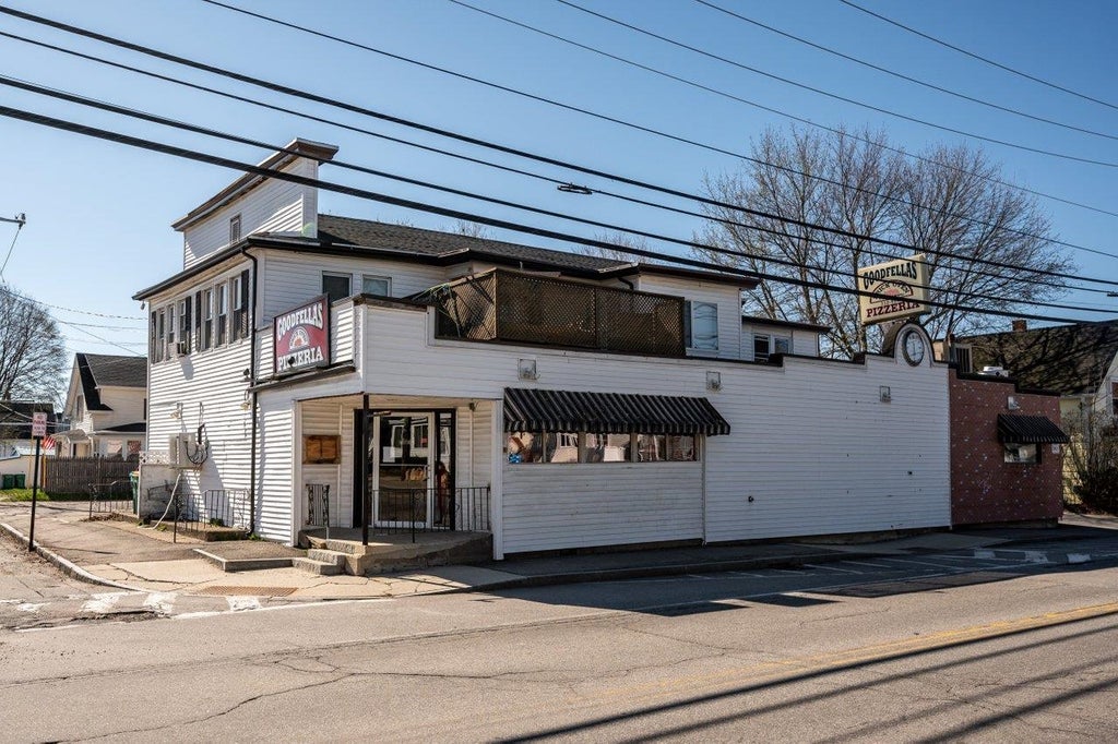 Photo of 66 Washington Street, Rochester, NH 03867 (MLS # 5093833)