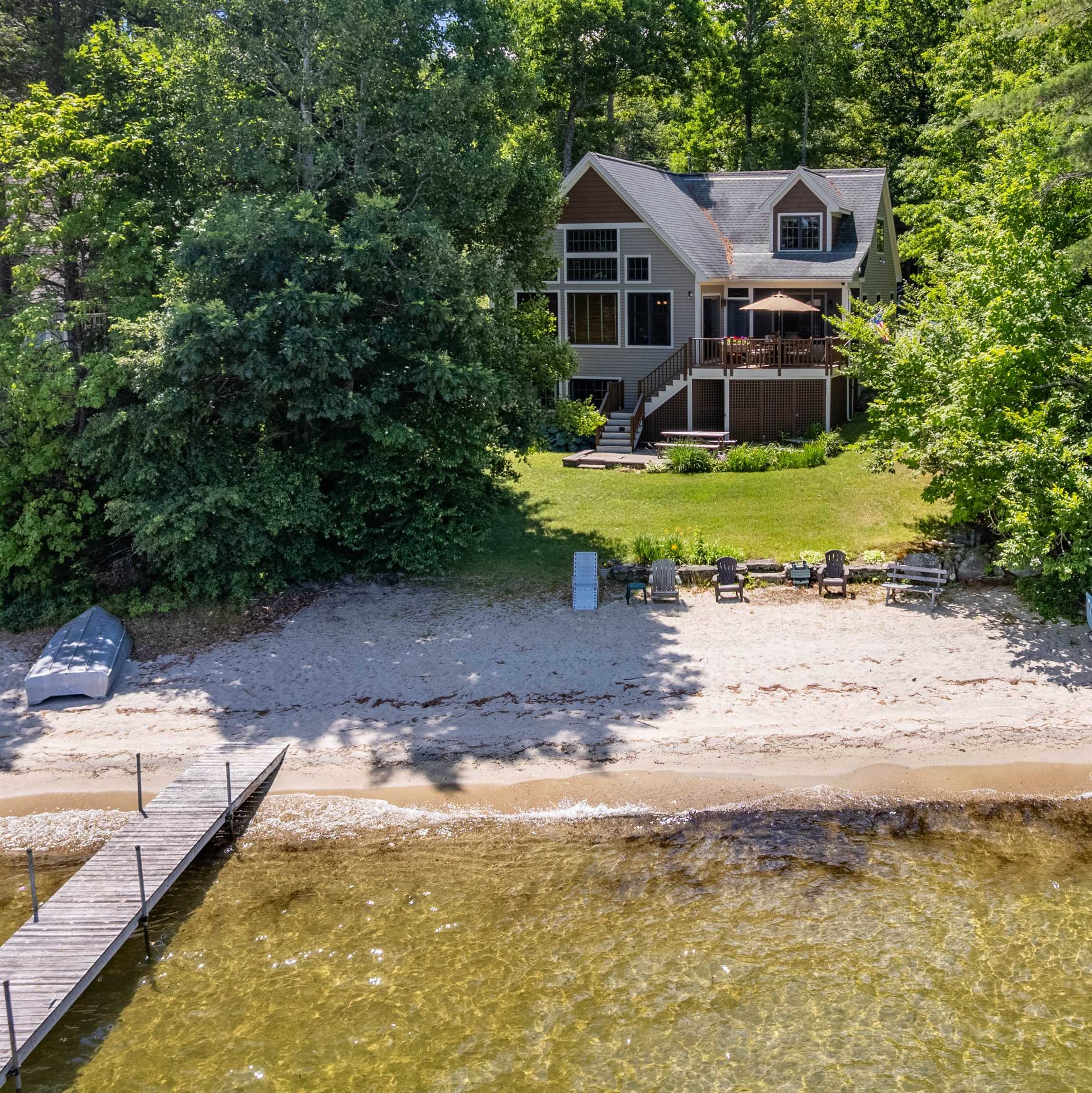 33 Arrowhead Point Road