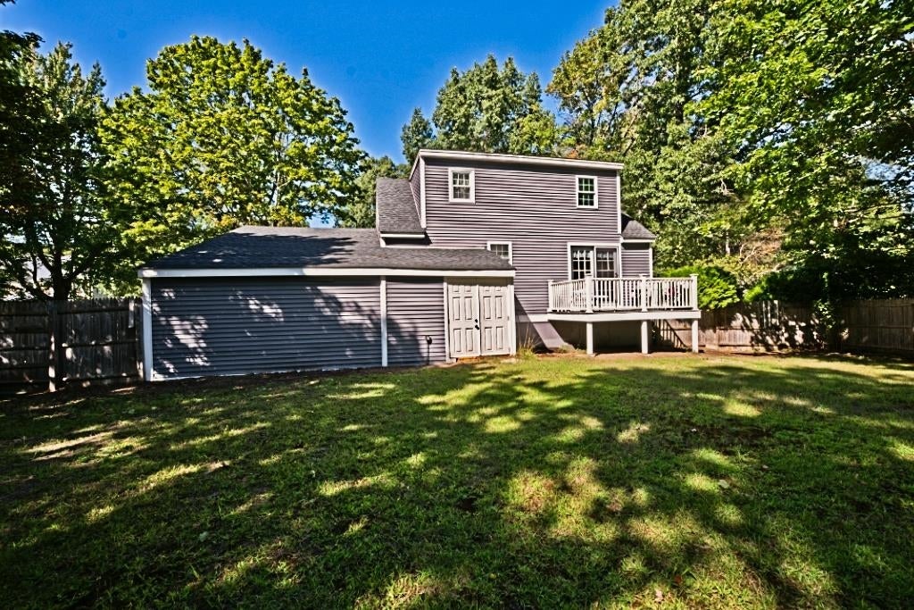 22 Adams Avenue