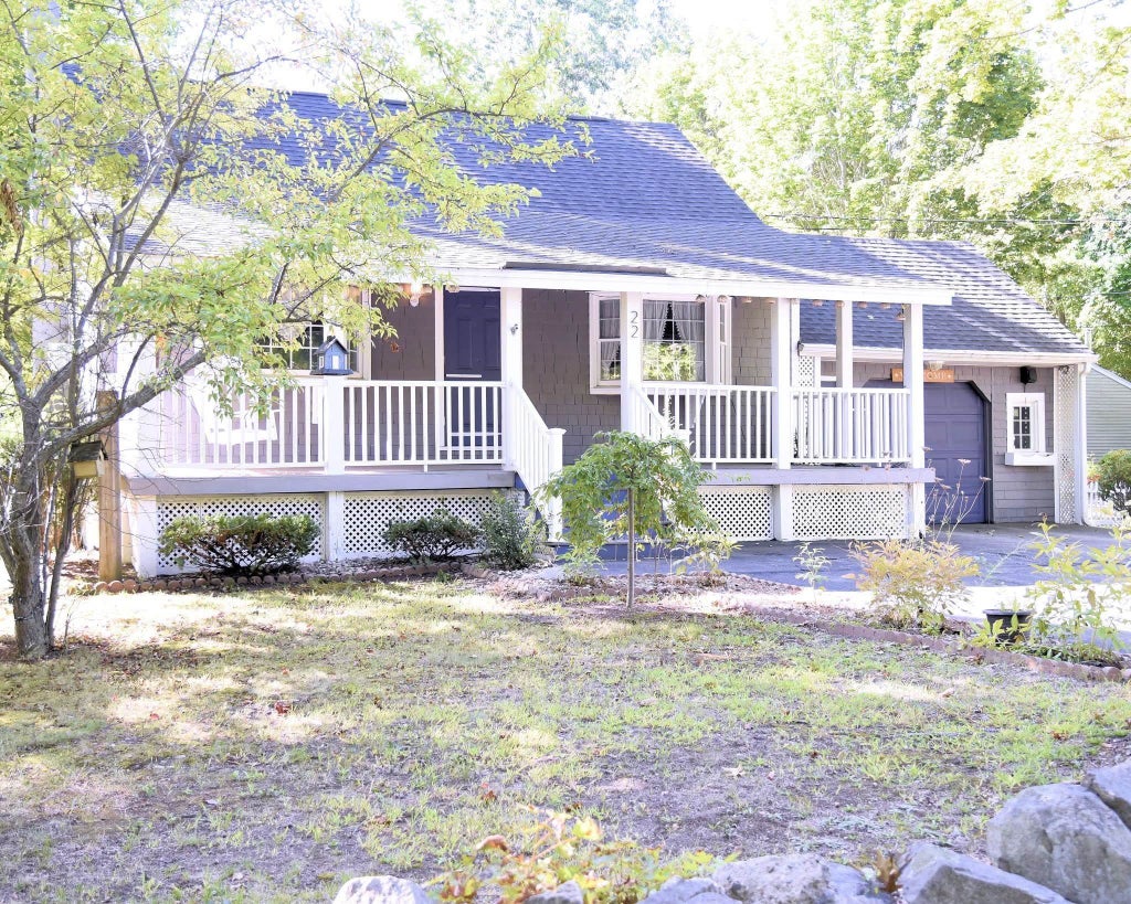Photo of 22 Adams Avenue, Seabrook, NH 03874 (MLS # 5109916)