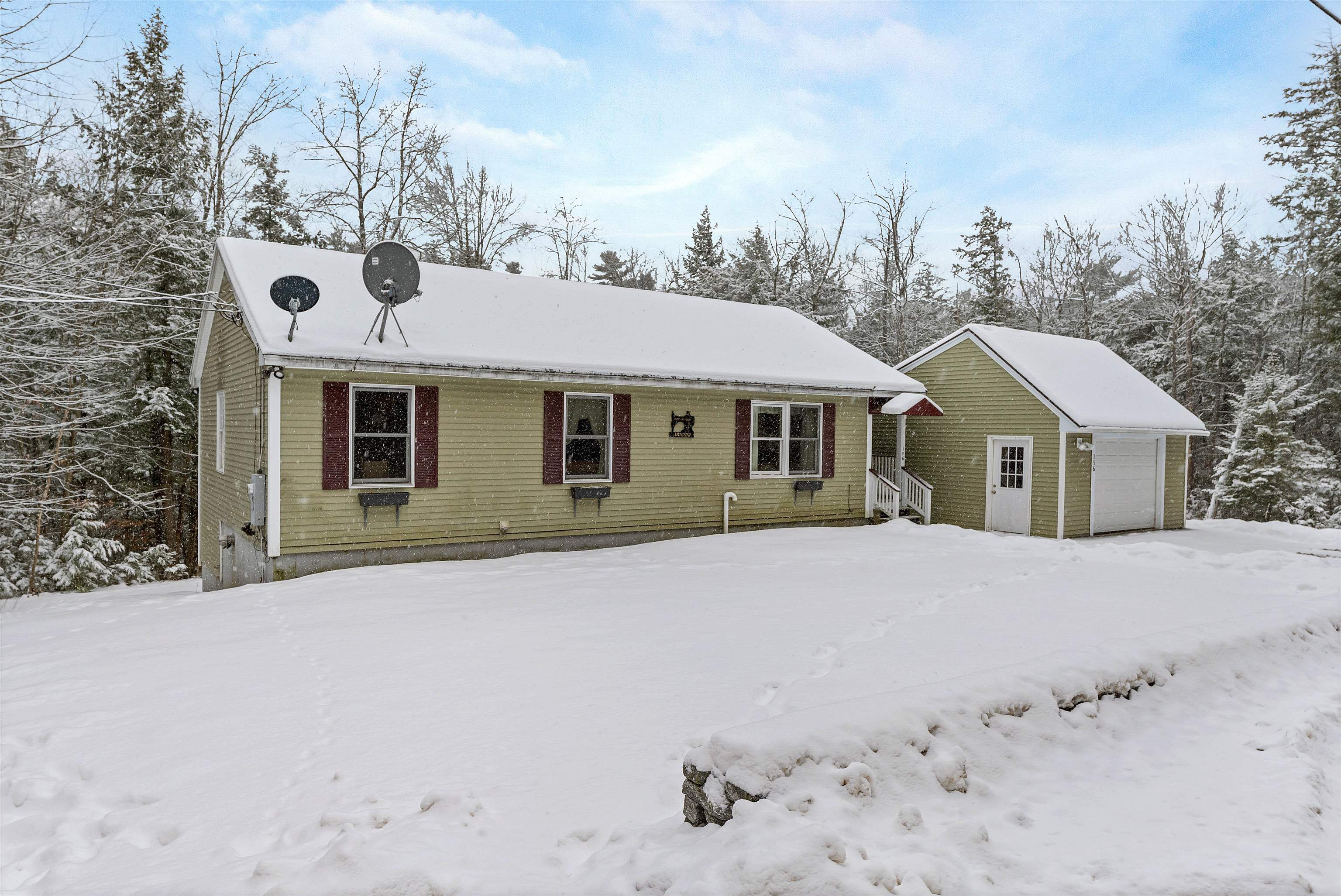 156 Trotting Track Road
