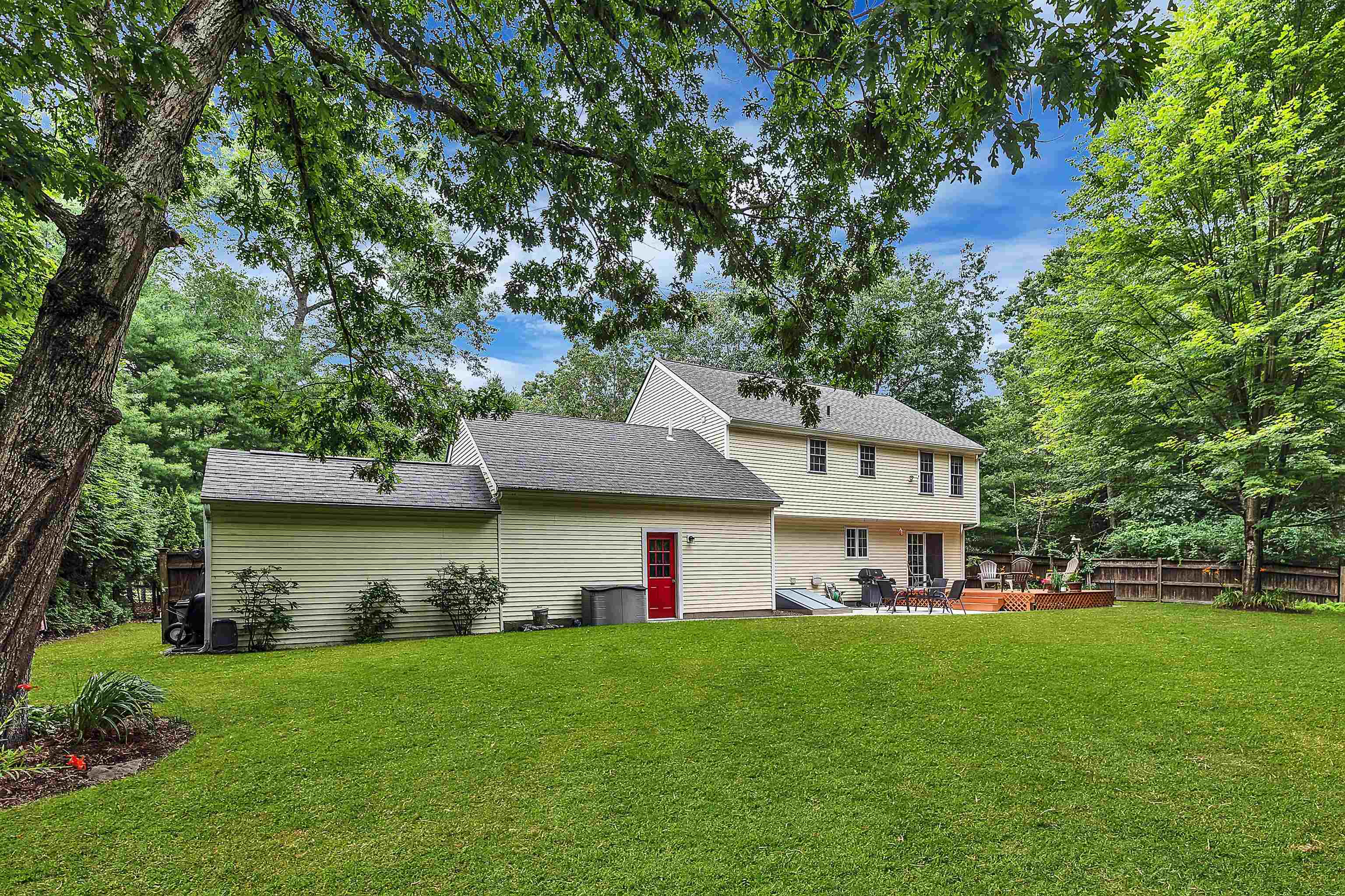 5 Captain Danforth Lane