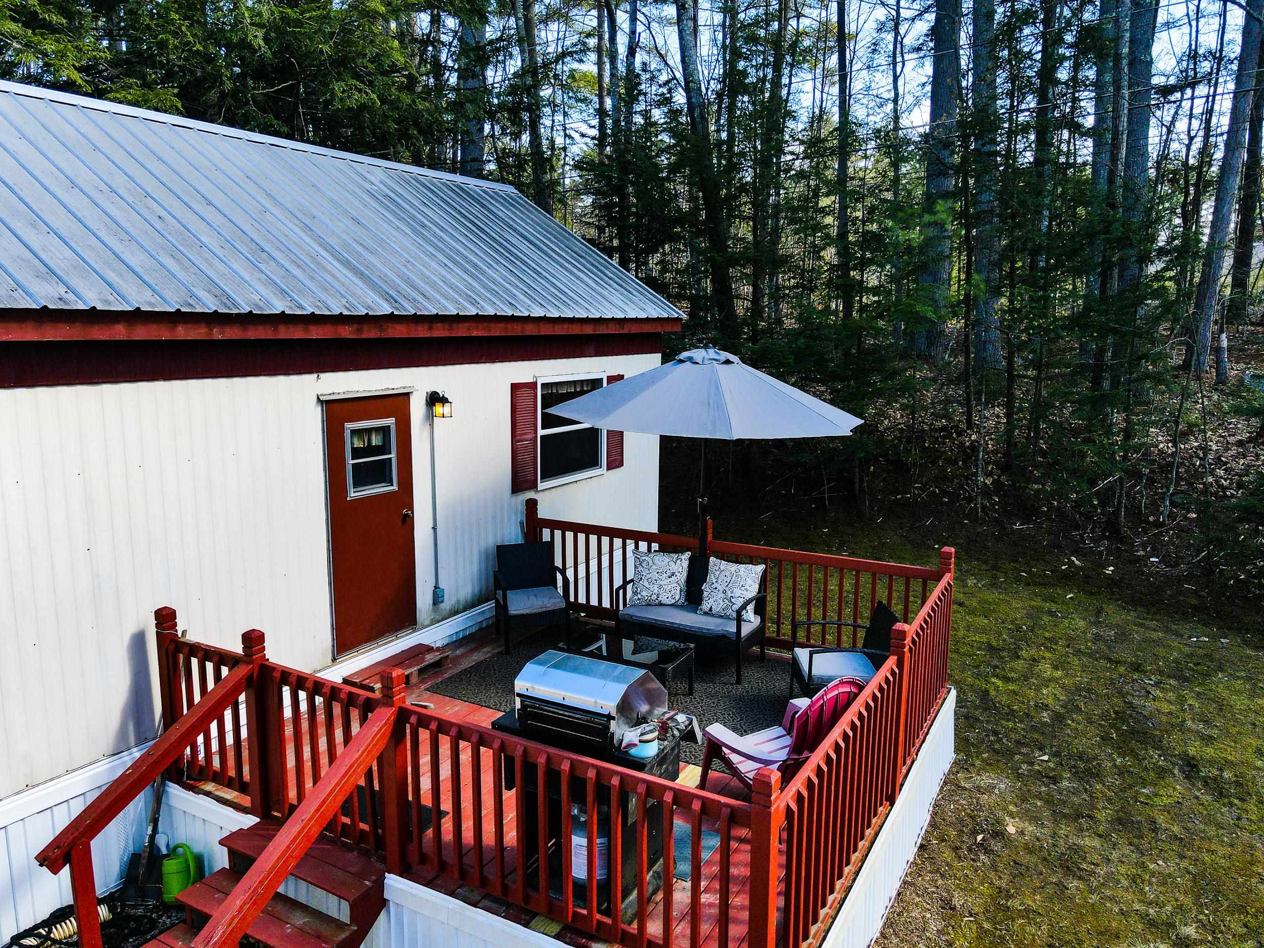 51 Tent Avenue