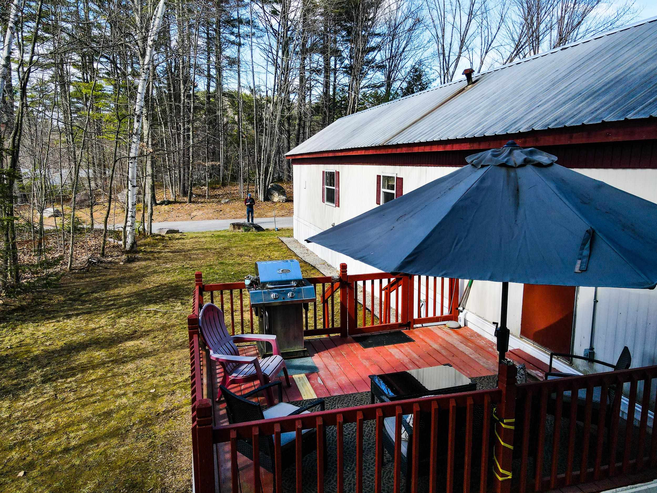 51 Tent Avenue
