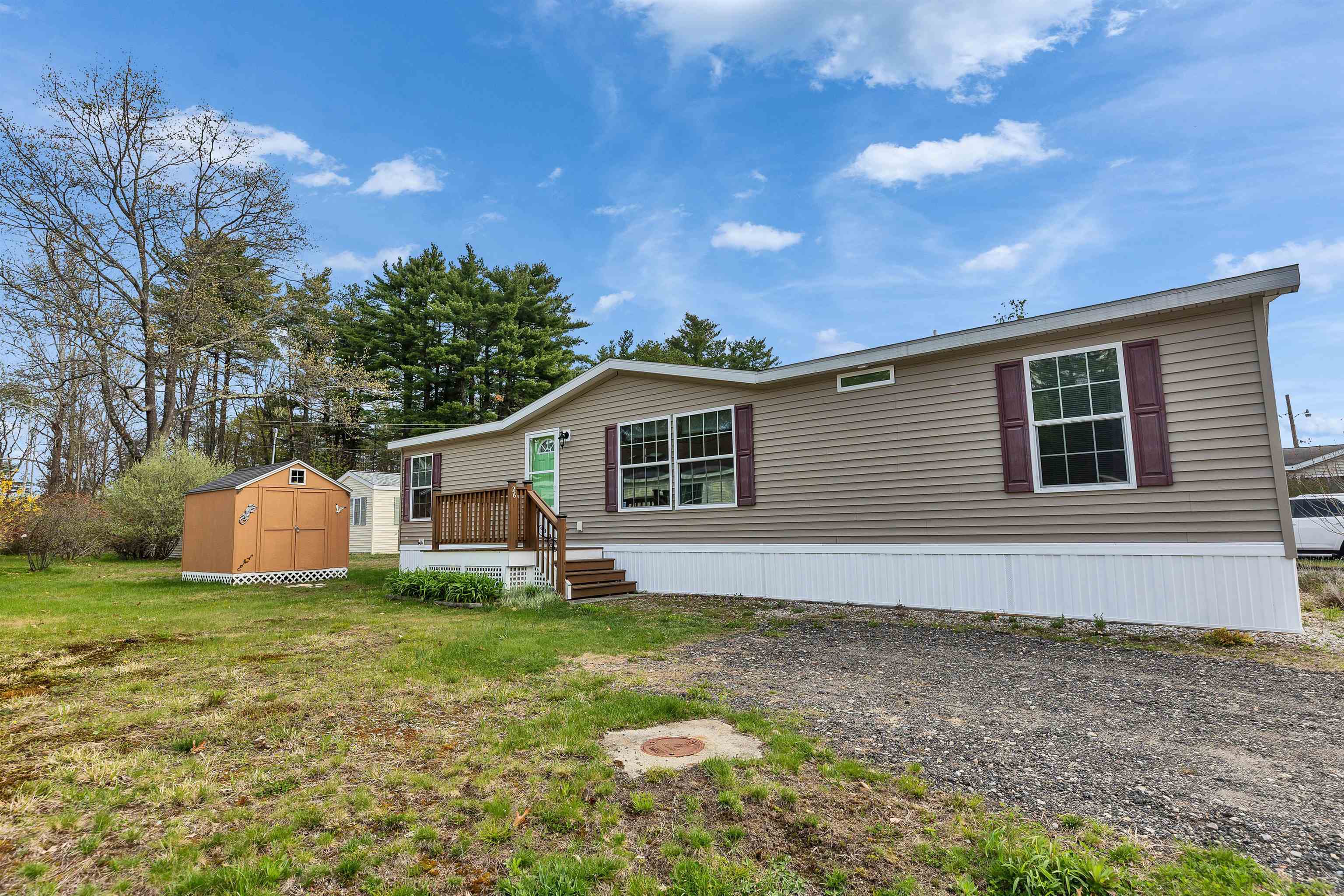 545 Elm Street 26