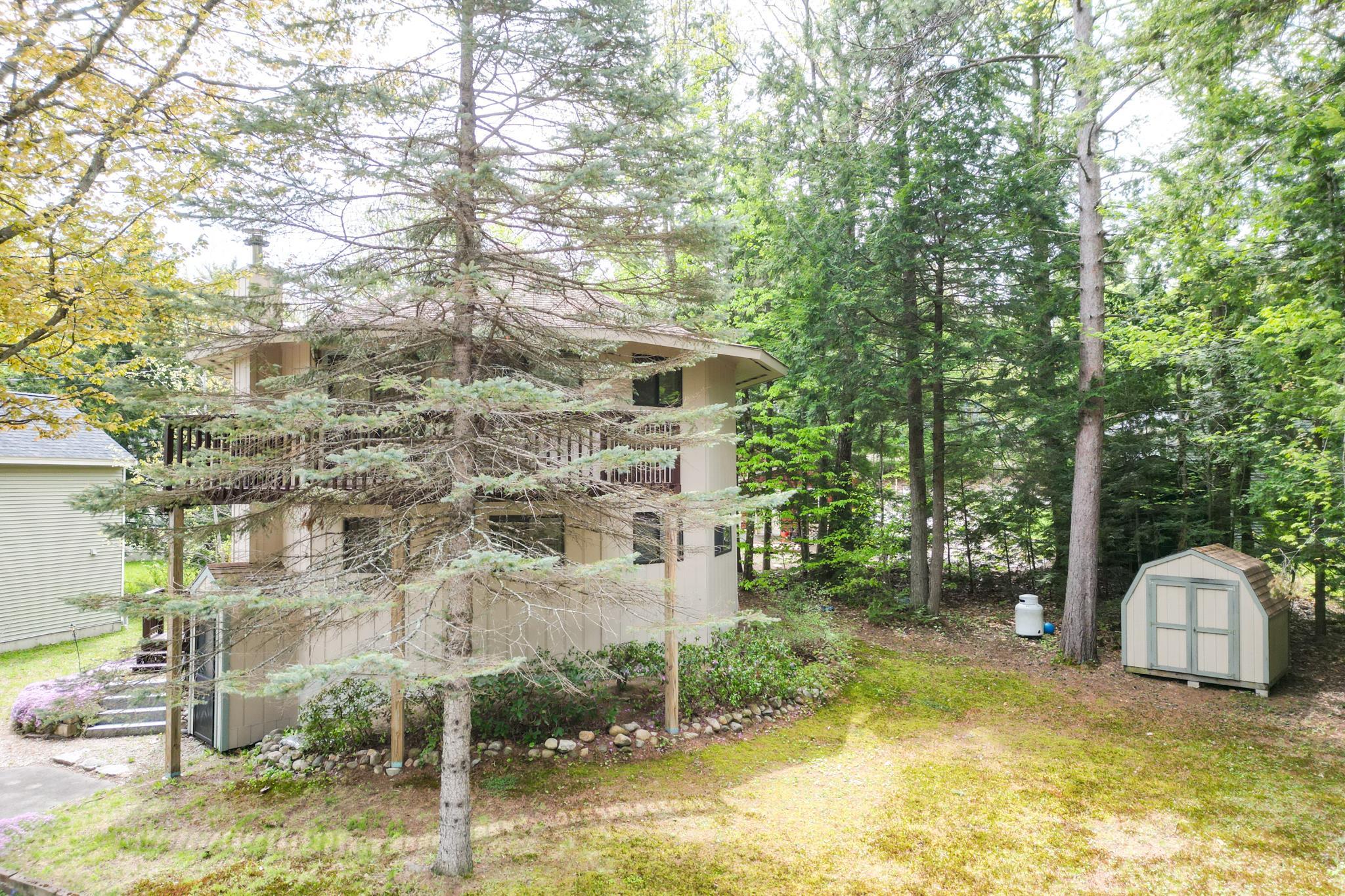 51 Pequawket Drive