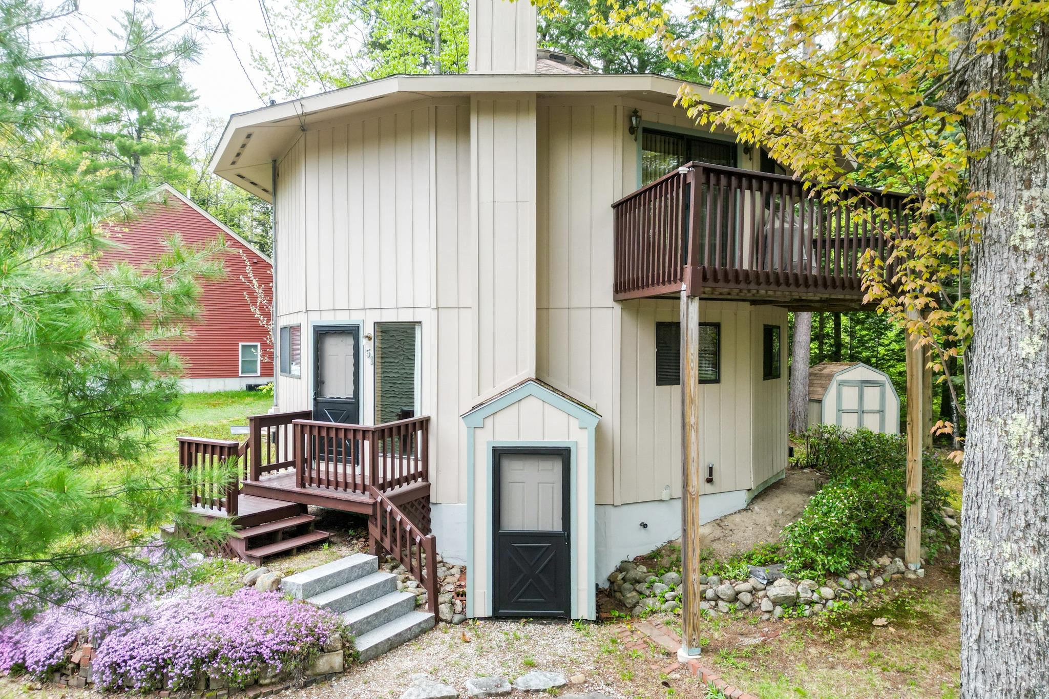 51 Pequawket Drive