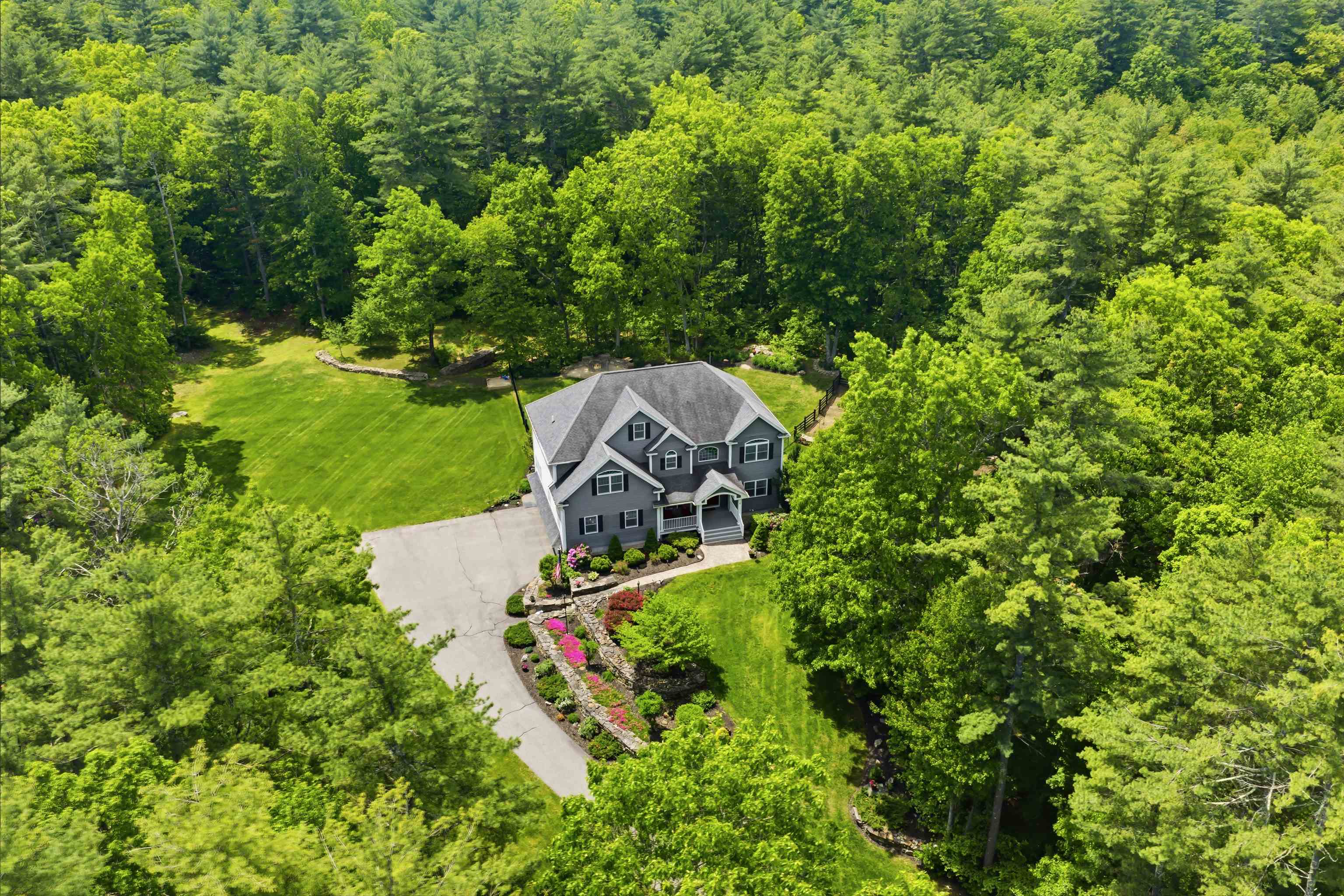 9 Deer Run Road