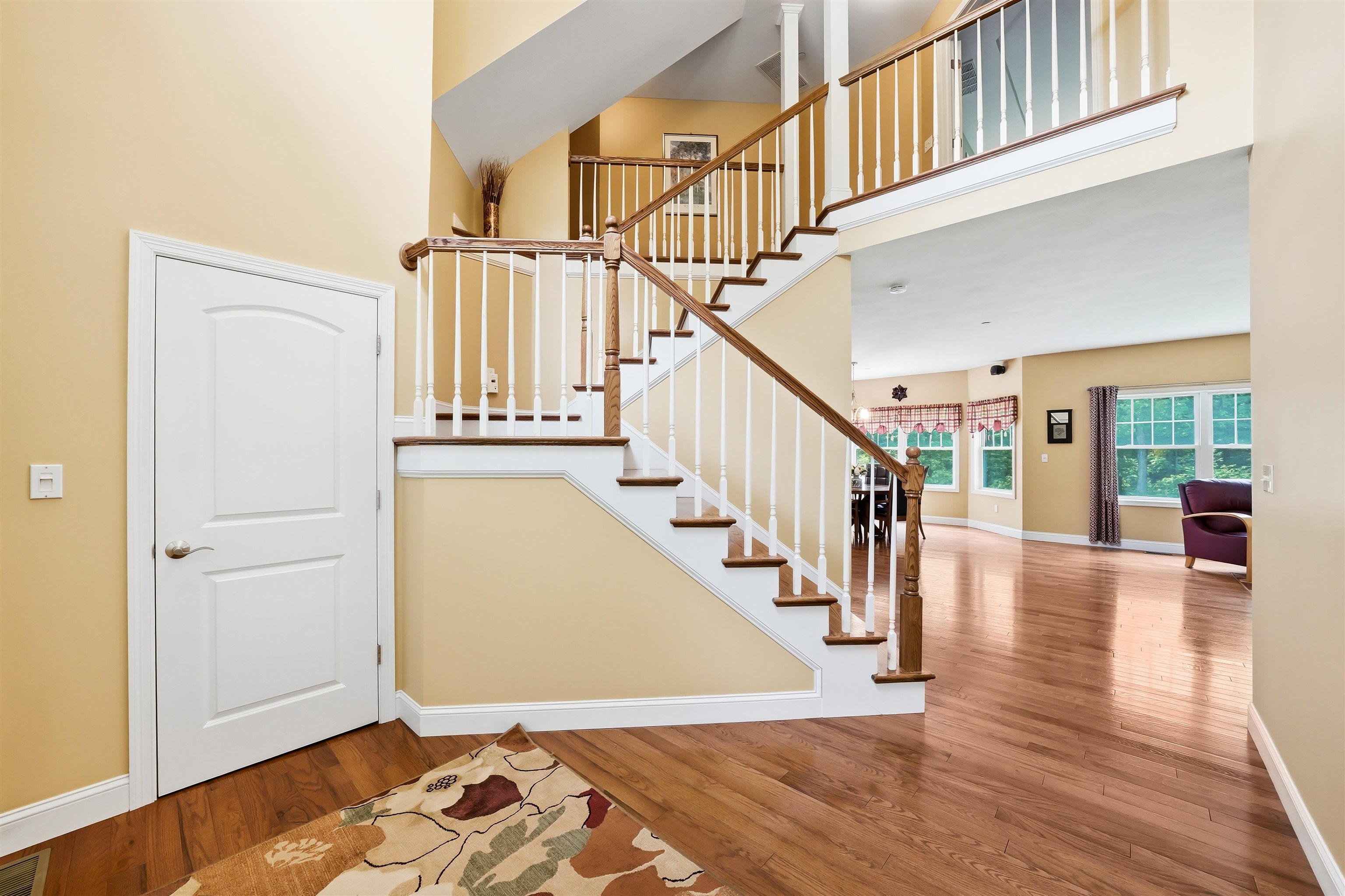 9 Deer Run Road