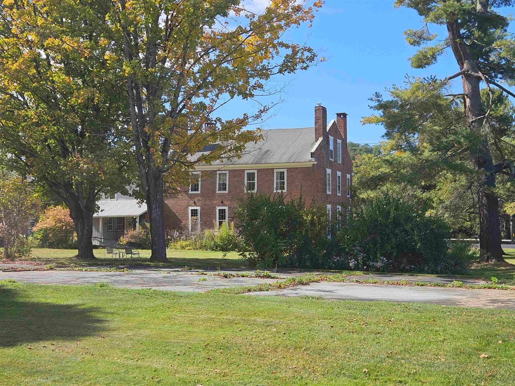 Photo of 318 Lisbon Road, Bath, NH 03740 (MLS # 5073111)