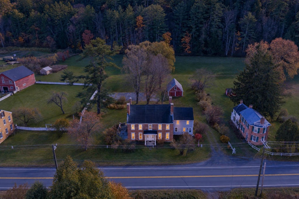 Photo of 318 Lisbon Road, Bath, NH 03740 (MLS # 5073111)