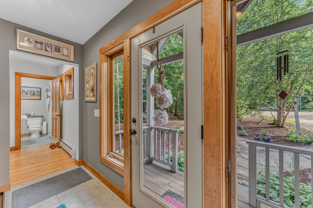 Photo of 18 Armsby Circle, Campton, NH 03223 (MLS # 5101236)