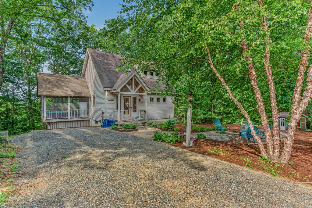 Photo of 18 Armsby Circle, Campton, NH 03223 (MLS # 5101236)