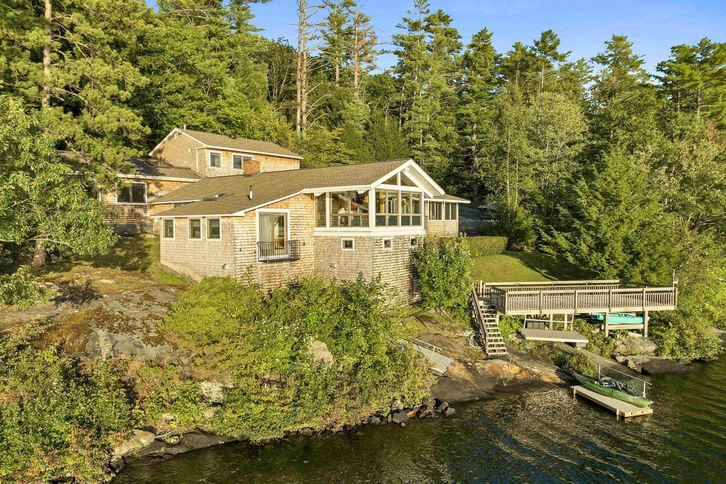Photo of 200 Shaker Boulevard, Enfield, NH 03748 (MLS # 5090371)