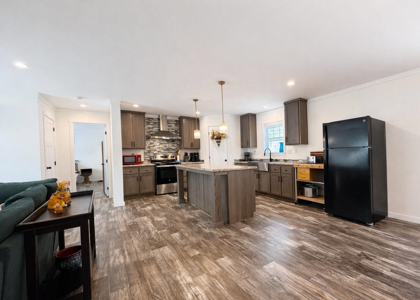 50 Monteiro Drive