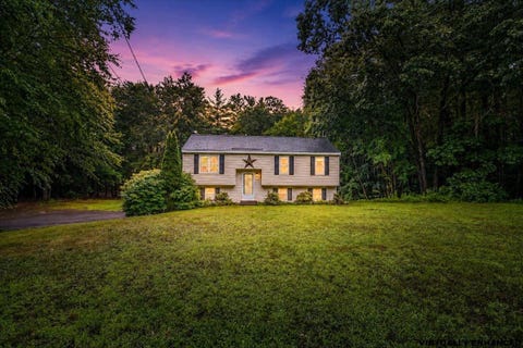 Photo of 329 Whittier Drive, Fremont, NH 03044 (MLS # 5103404)