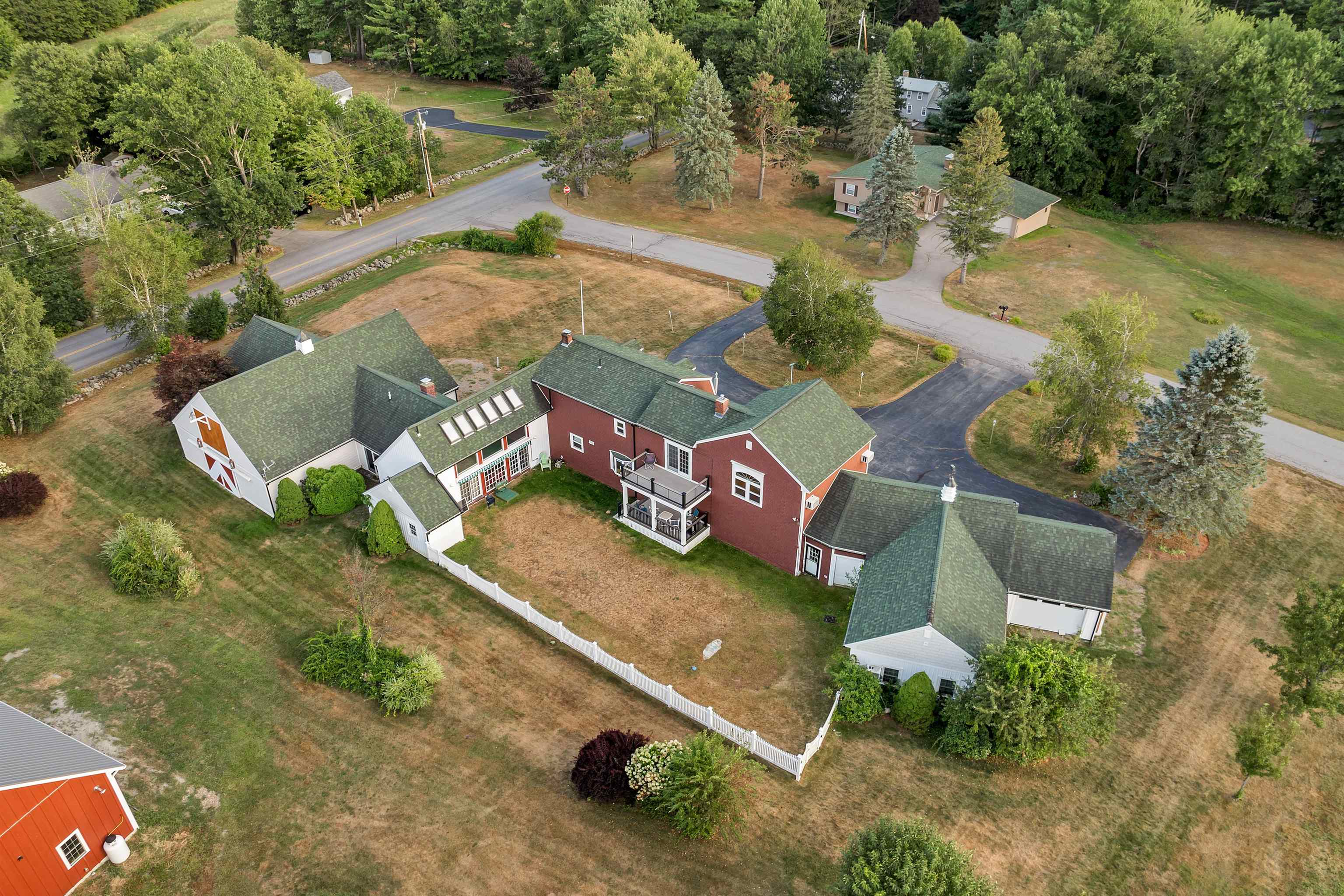 7 Countryside Drive