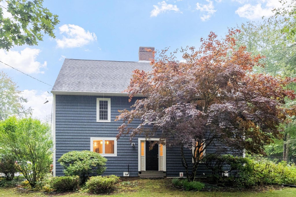 Photo of 1488 Hatfield Road, Hopkinton, NH 03229 (MLS # 5110506)