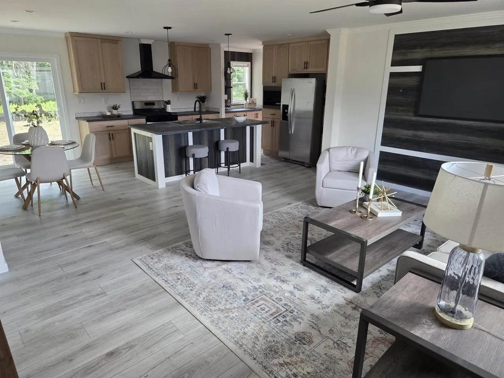 Photo of 3 Quartz Street, Litchfield, NH 03052 (MLS # 5101750)