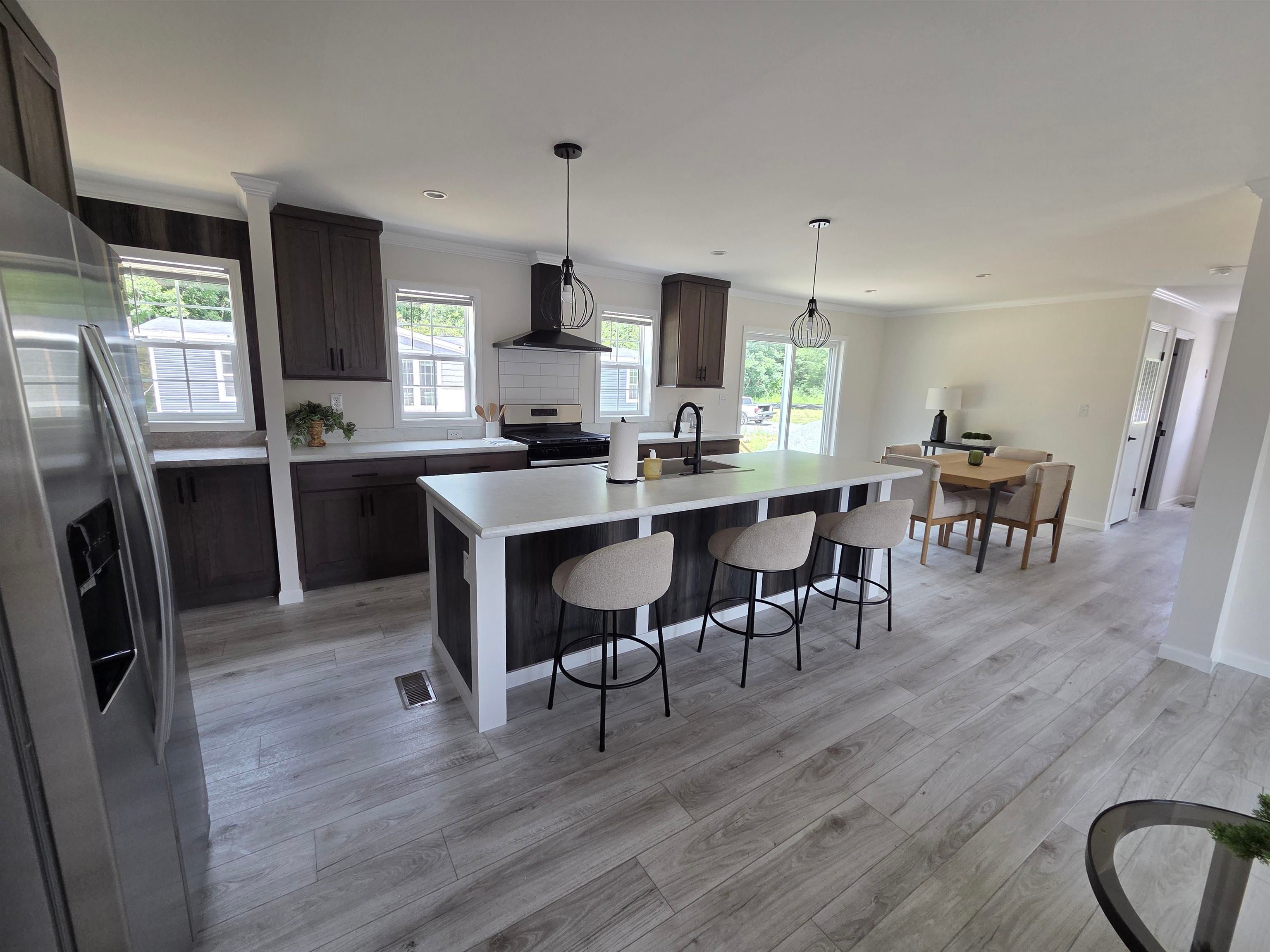 3 Quartz Street