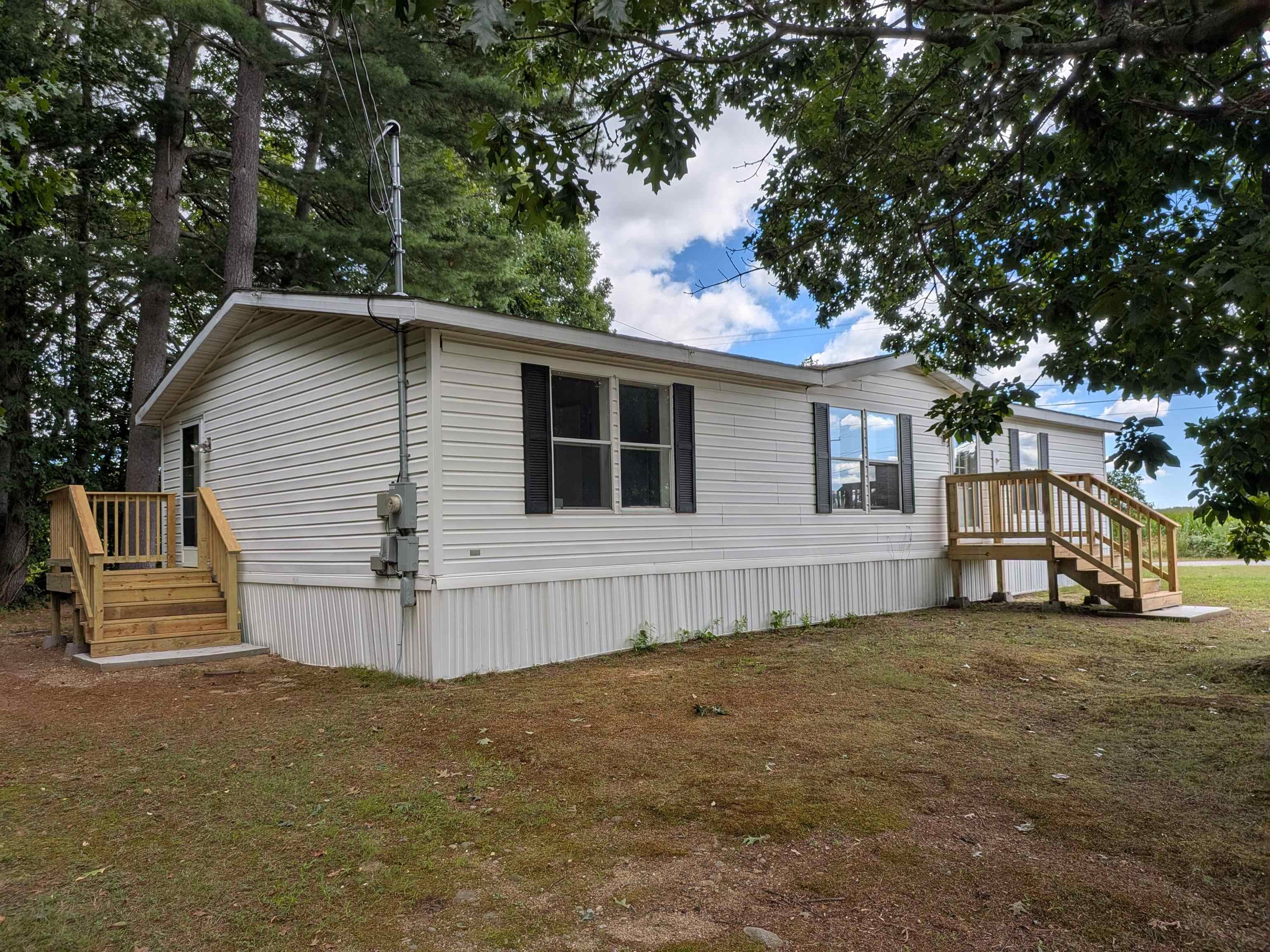 545 Elm Street 34