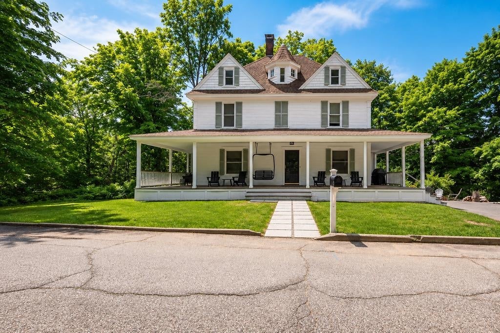 Photo of 50 Central Street, Sunapee, NH 03782 (MLS # 5103793)