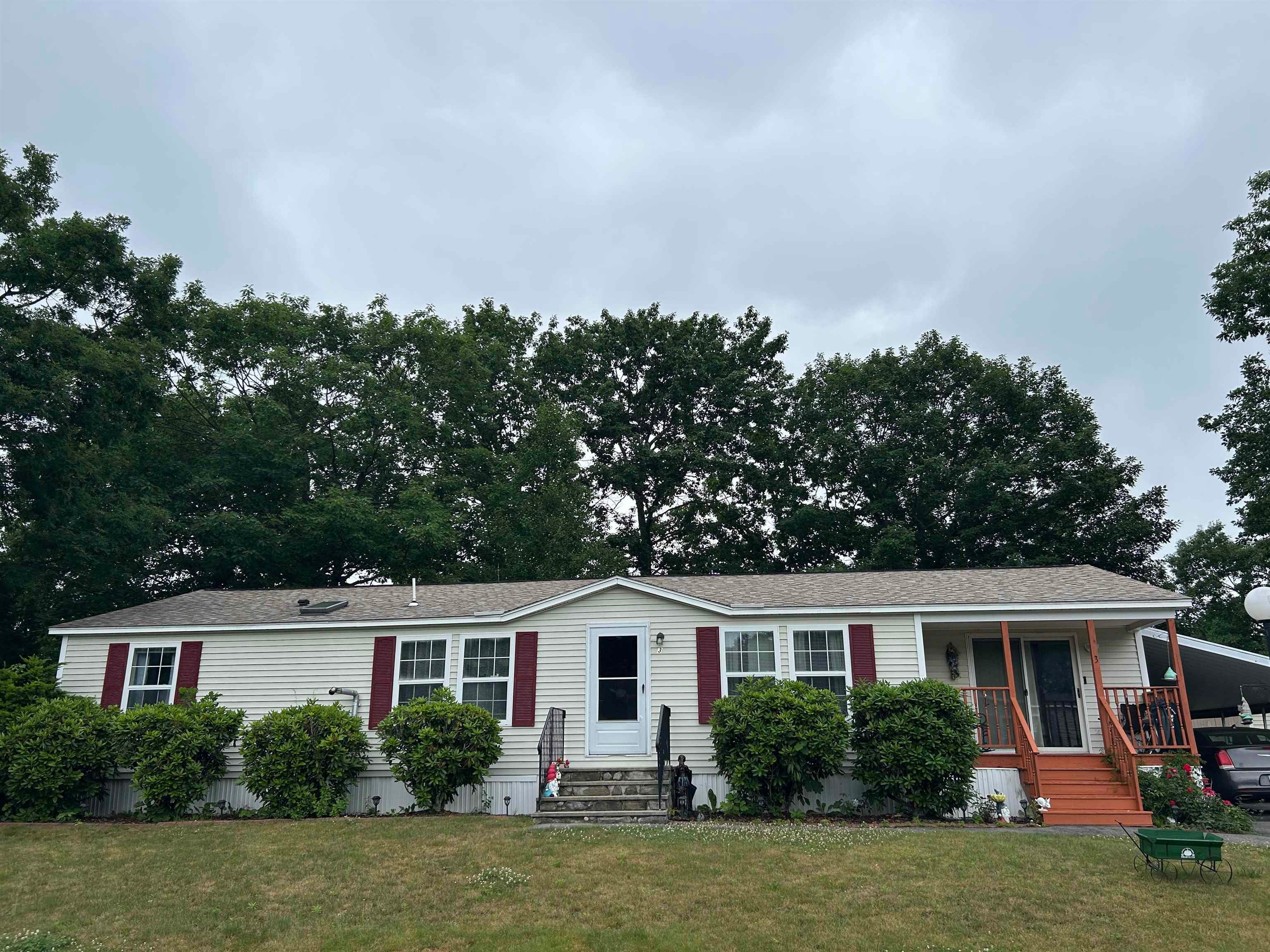 3 Falkland Lane