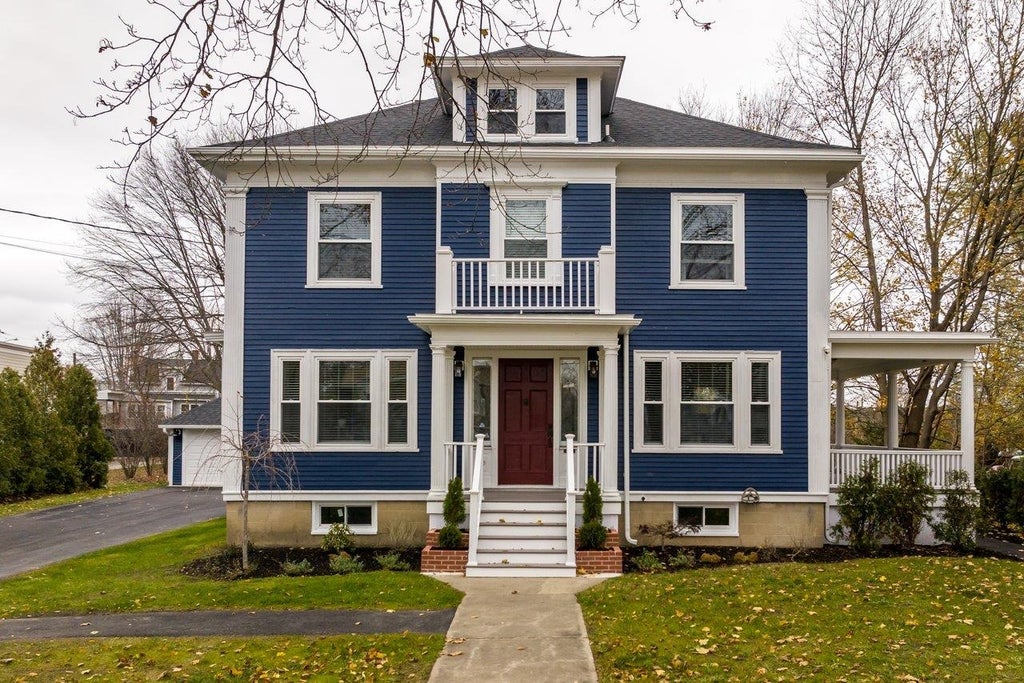 Photo of 815 Central Avenue, Dover, NH 03820 (MLS # 5087799)
