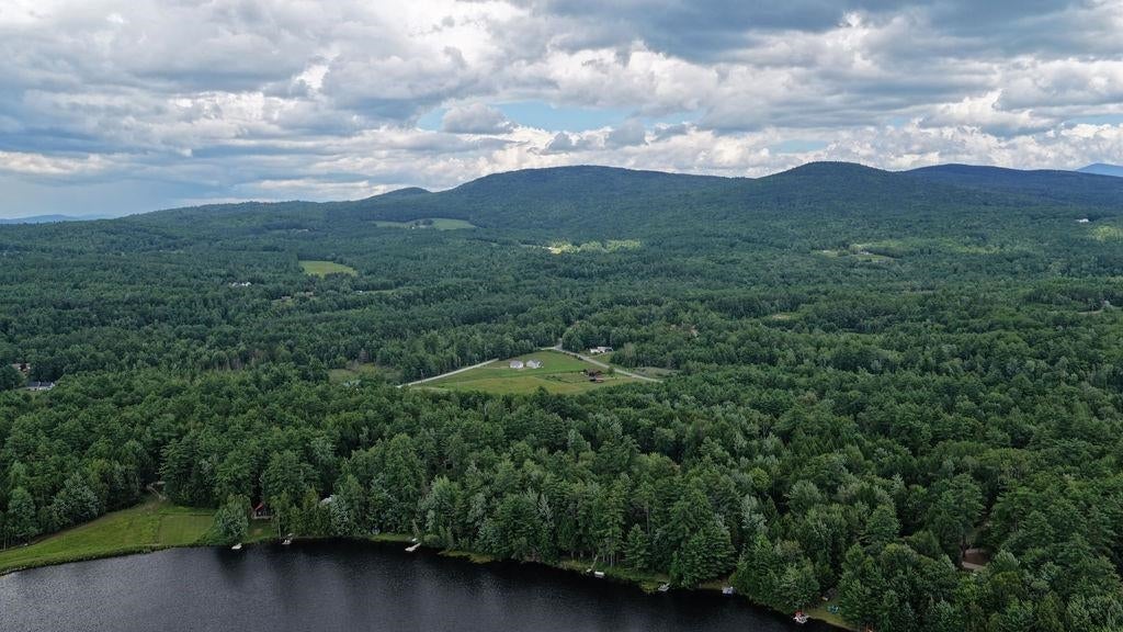 137 Lakeside Drive