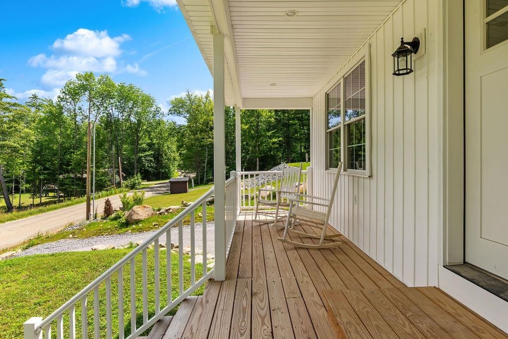 137 Lakeside Drive