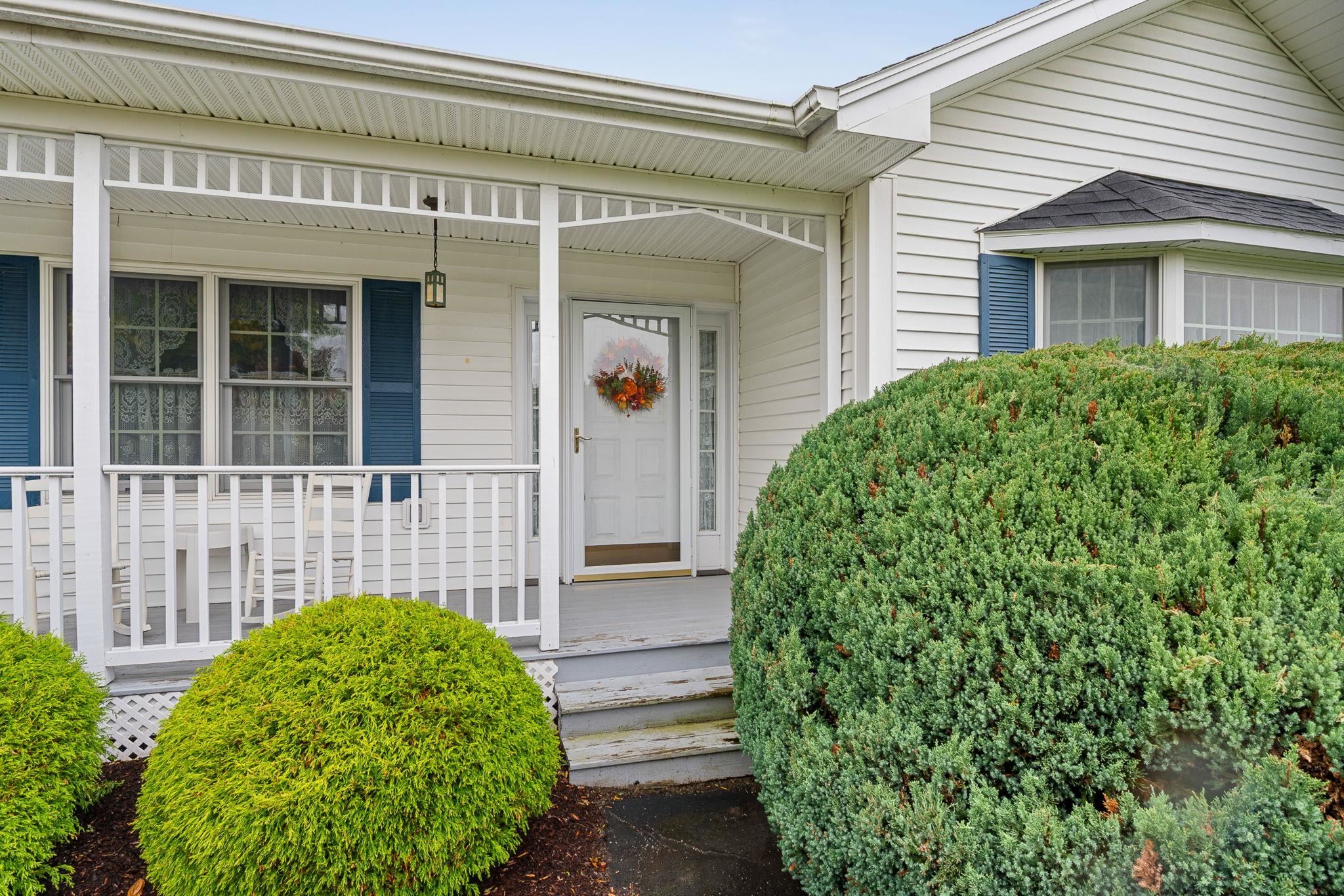 16 Summit Place