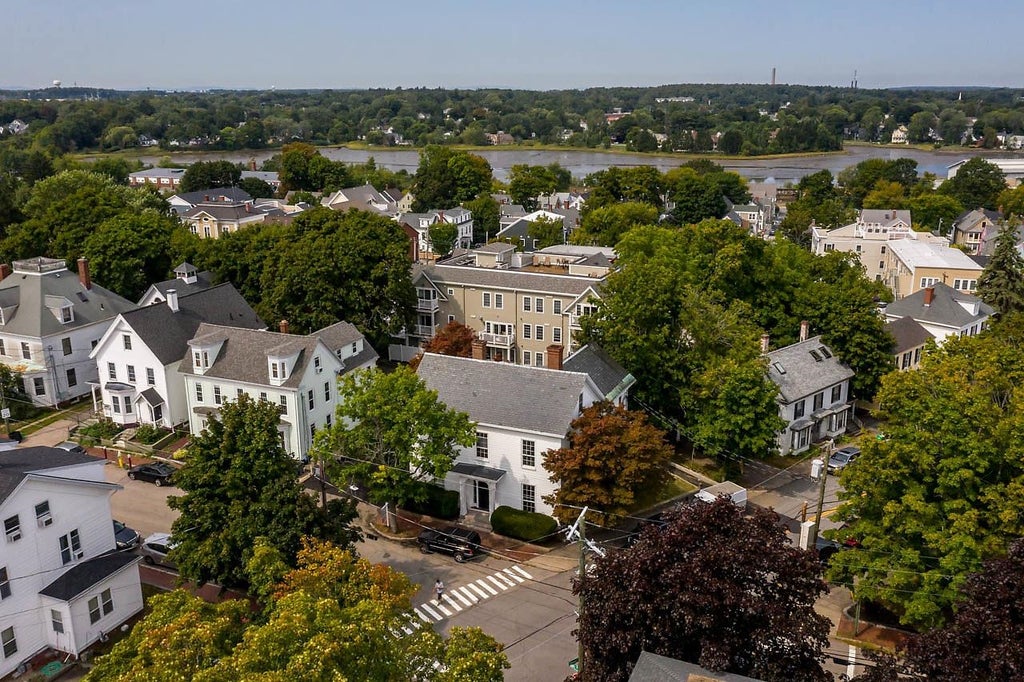 Photo of 649 State Street #C, Portsmouth, NH 03801 (MLS # 5093562)