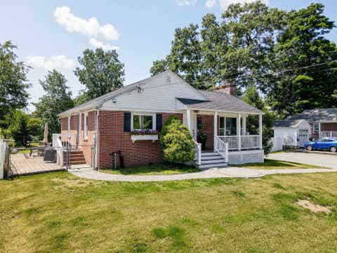 15 Irving Street, Salem, NH 03079 - #: 5103456