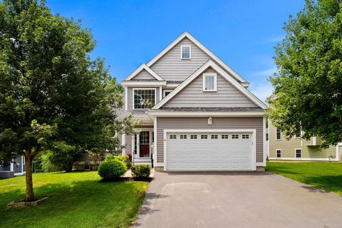 Photo of 50 Stocklan Circle, Dover, NH 03820 (MLS # 5099926)
