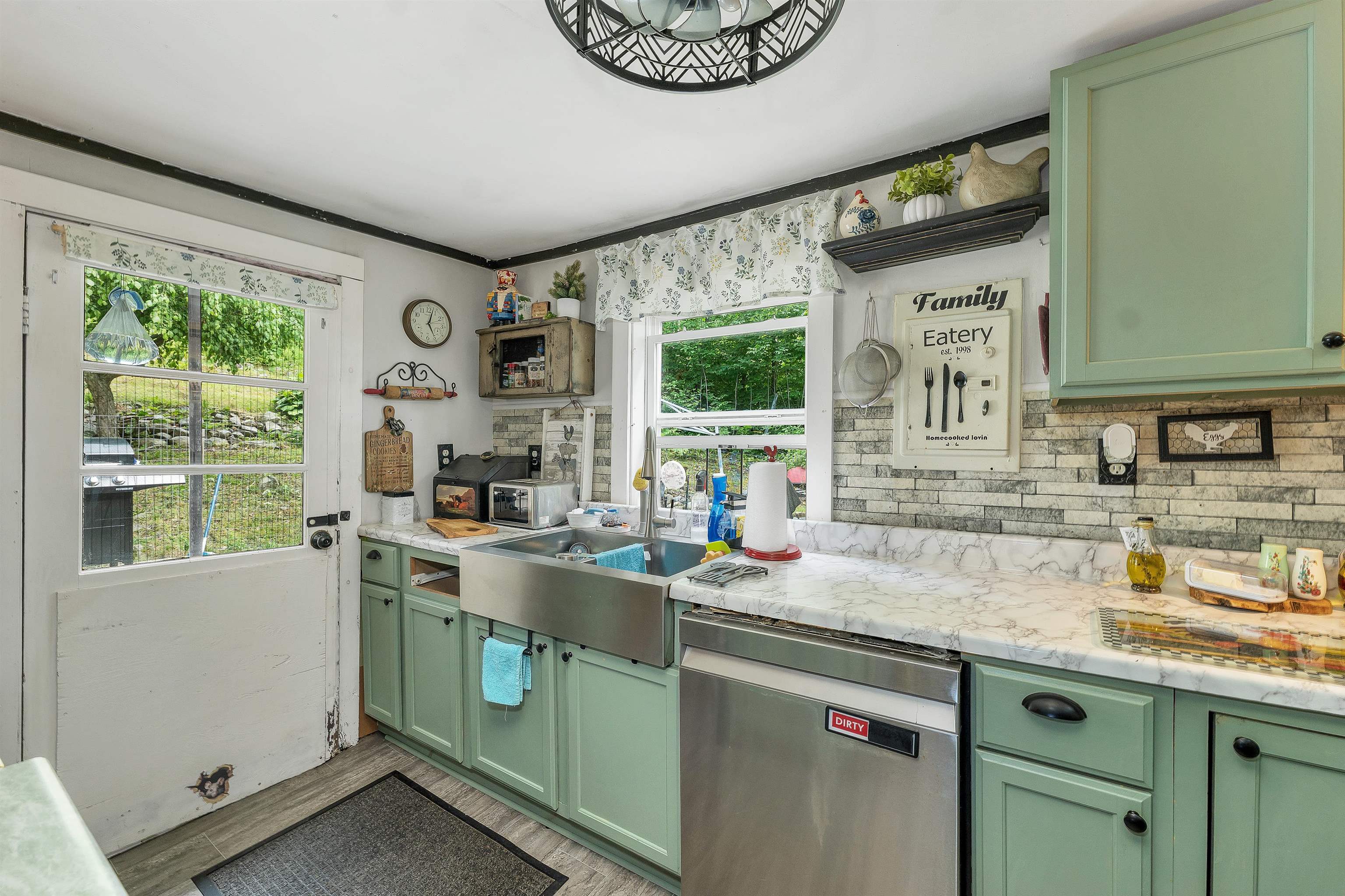 465 Littleton Road