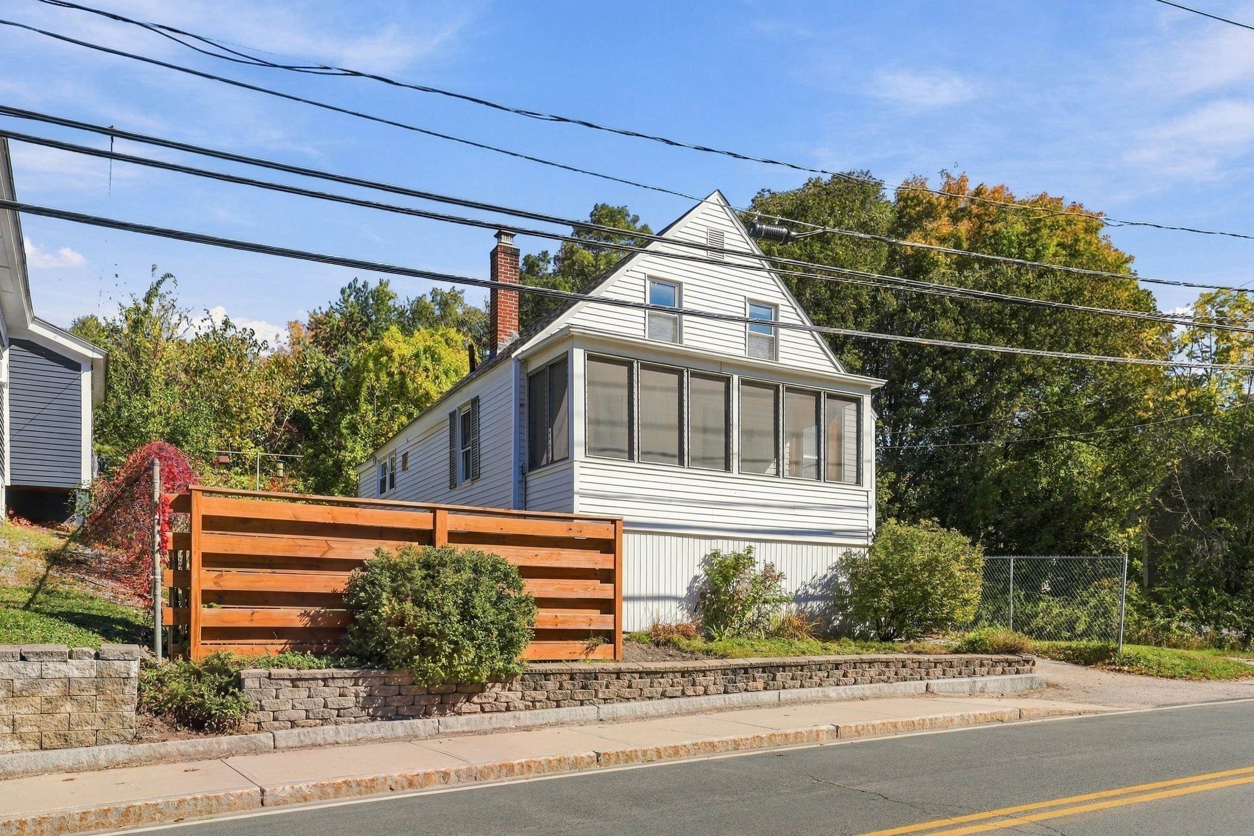 84 Henry Law Avenue