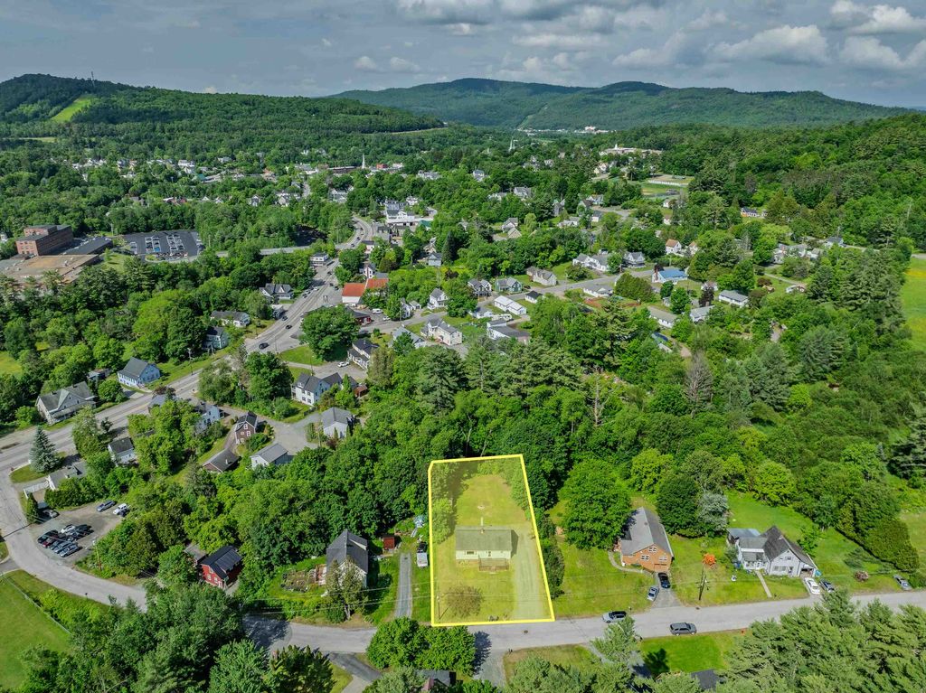 Photo of 59 Bishop Street, Littleton, NH 03561 (MLS # 5095067)